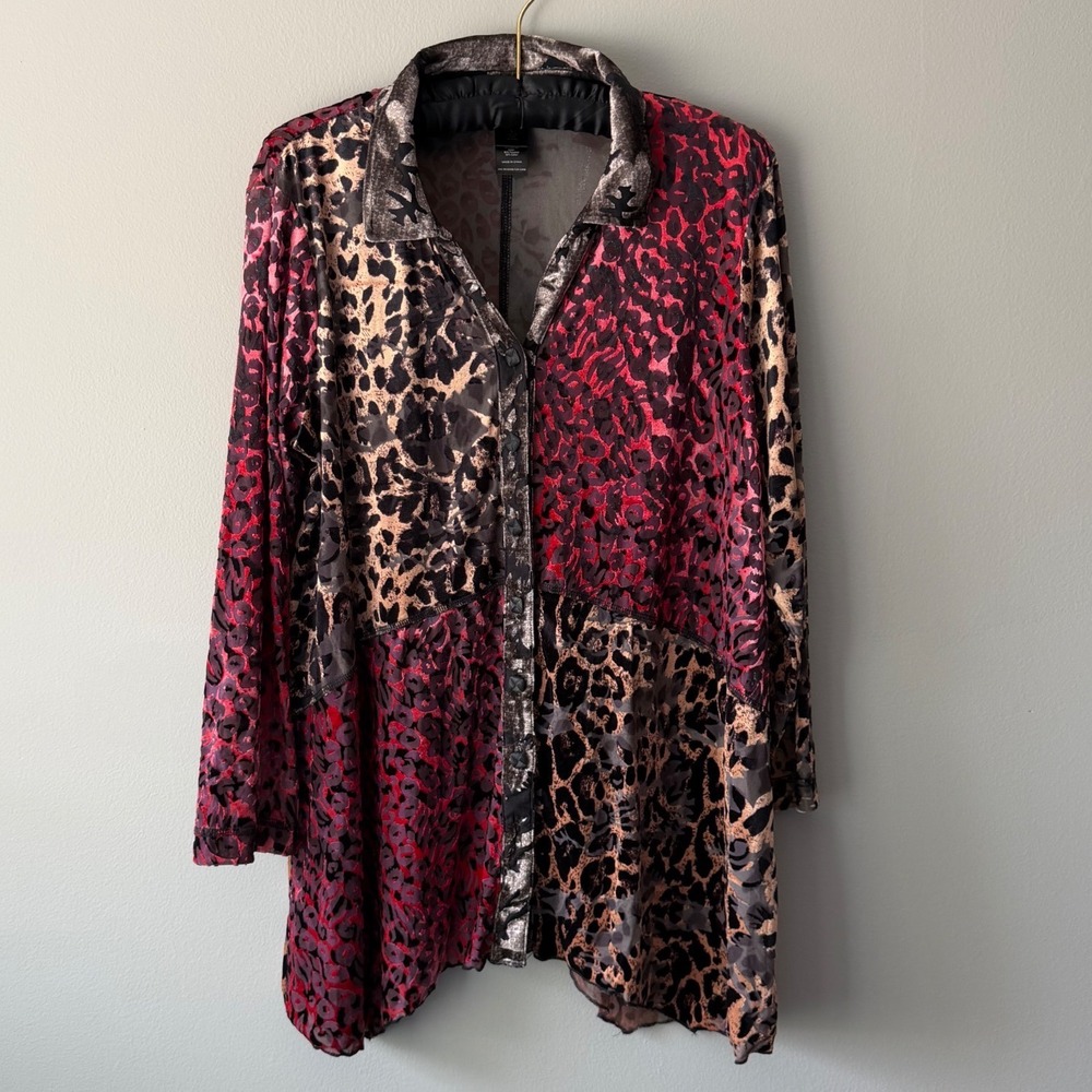 Ali Miles Burnout Velvet Button-Up Tunic Top Large Leopard Print Sharkbite Hem